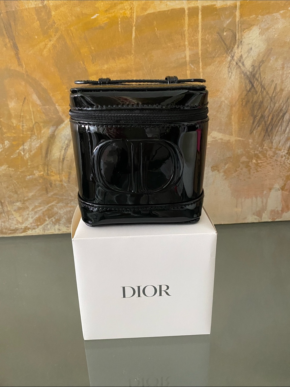 Dior Black Patent Vanity Case - Picture 4 of 4